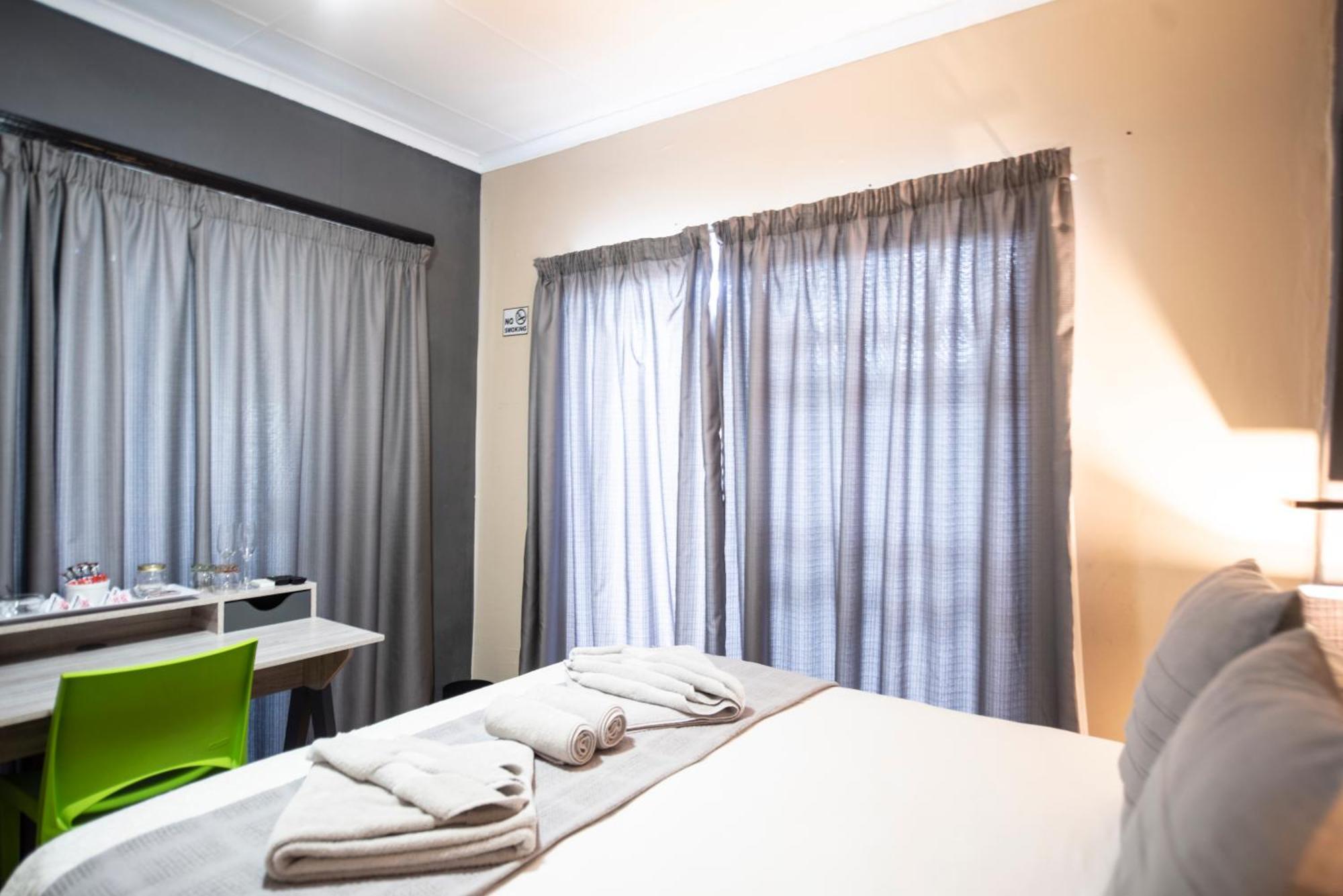Meadowbrook Guesthouse Претория Экстерьер фото