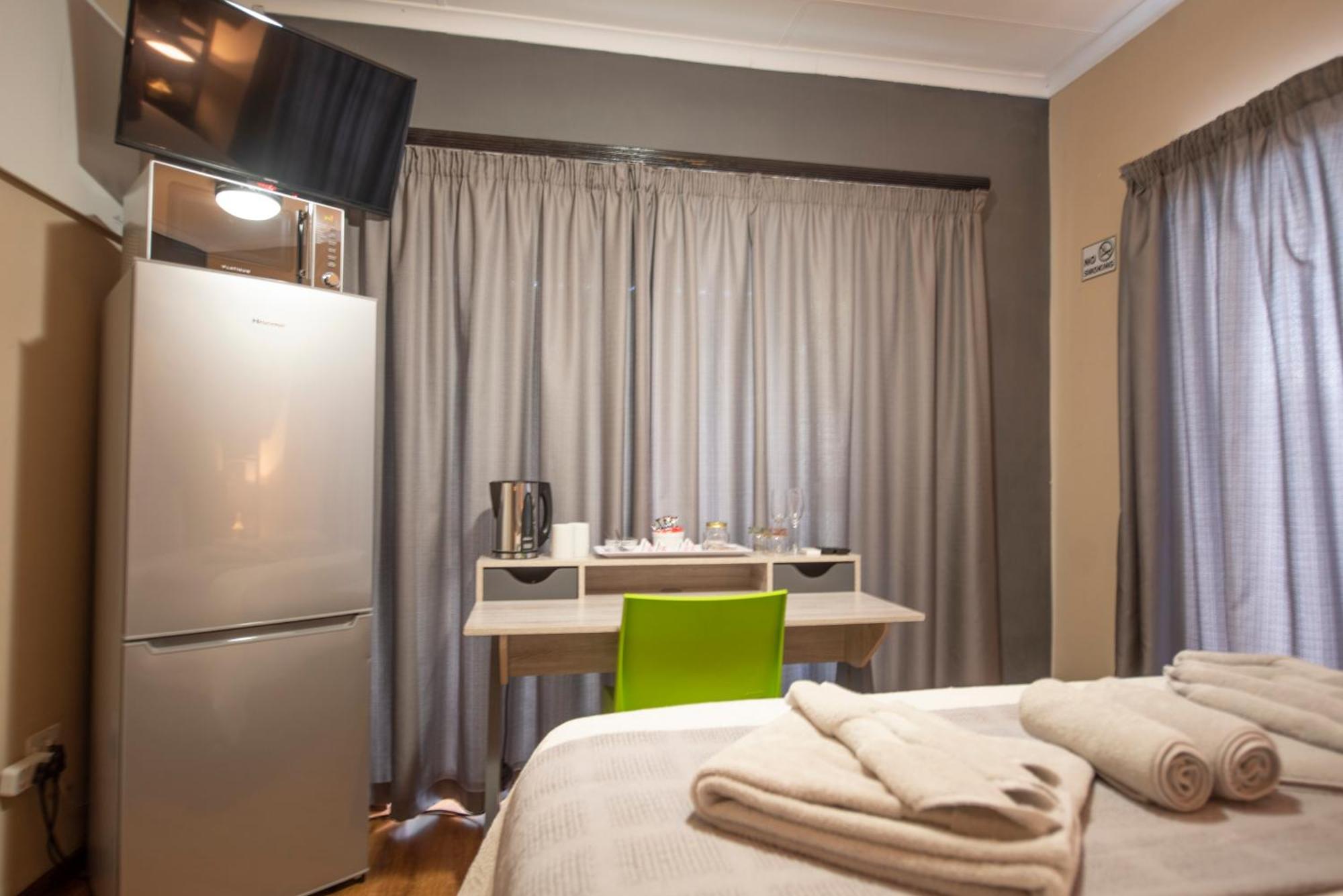 Meadowbrook Guesthouse Претория Экстерьер фото