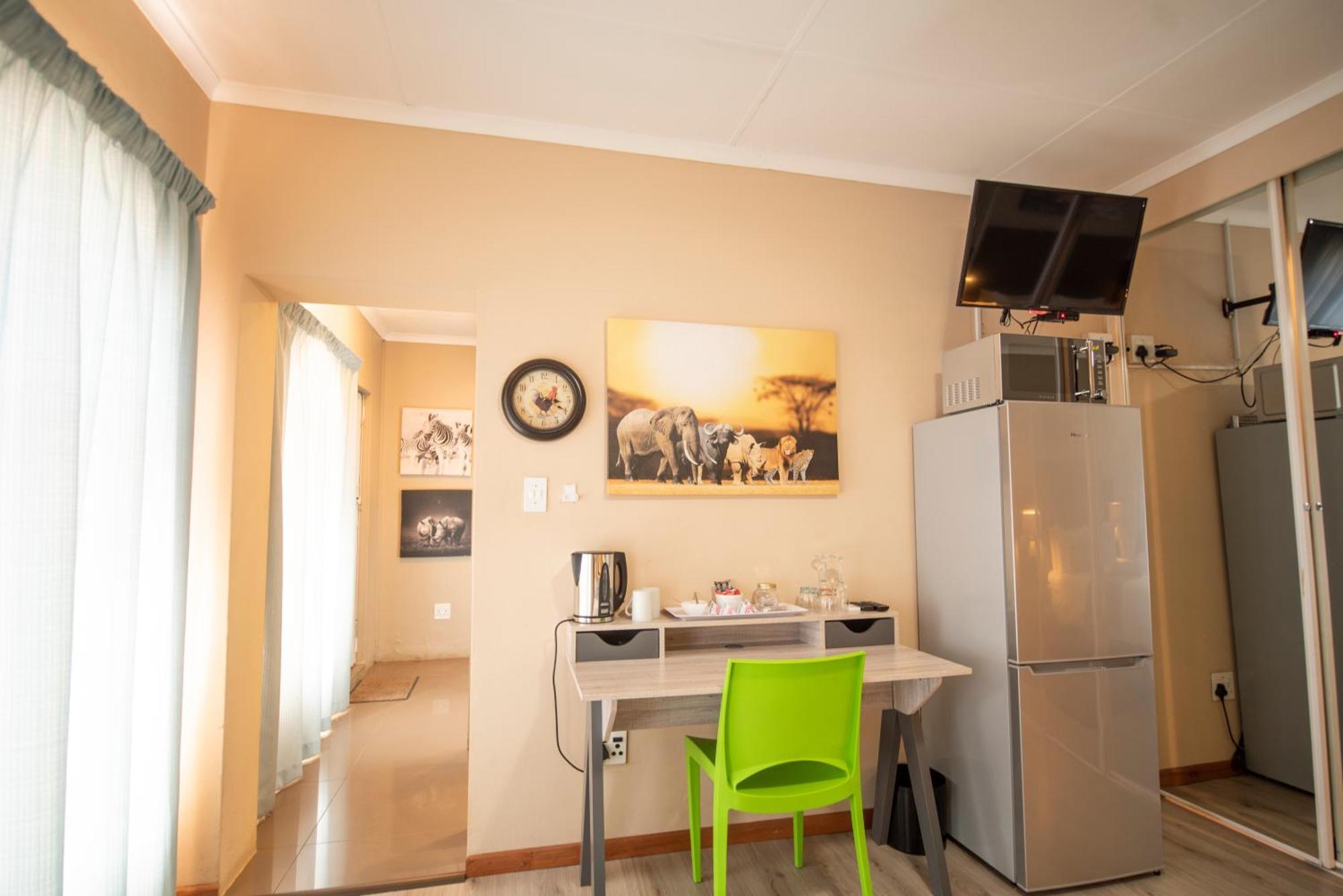 Meadowbrook Guesthouse Претория Экстерьер фото